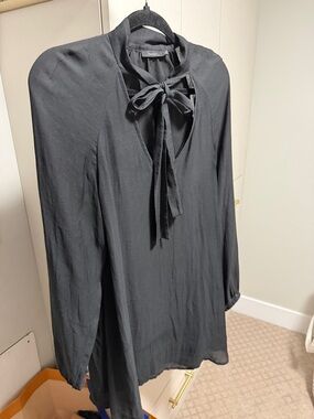 Talula Black Tie-Neck Long Sleeve Tunic